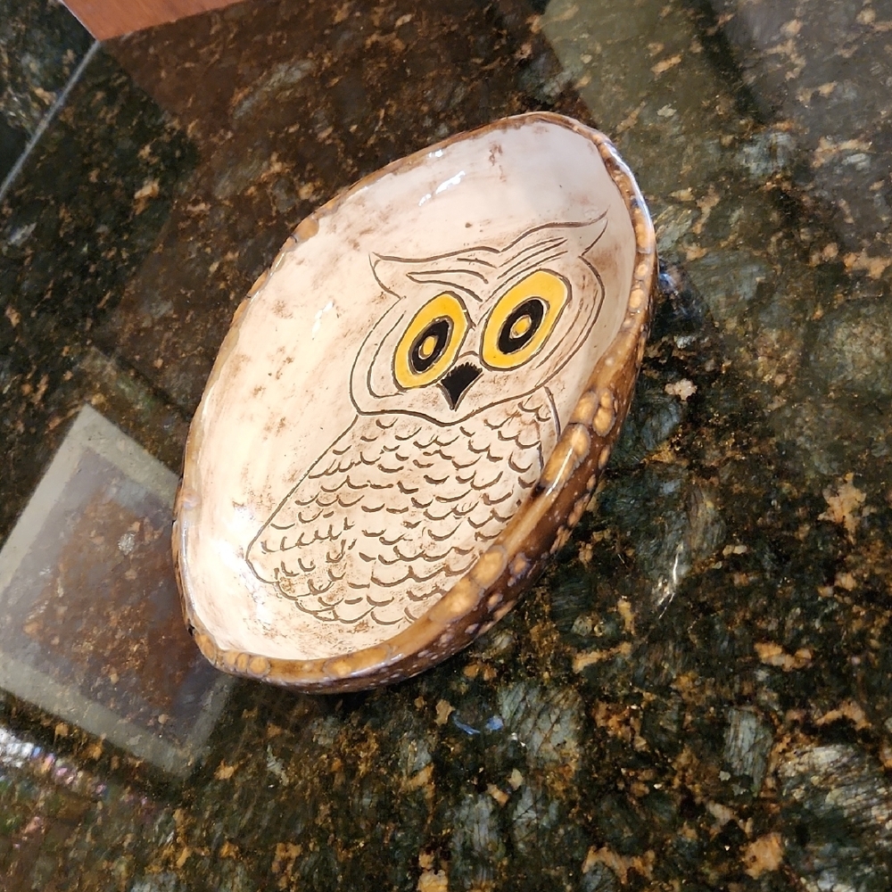 Handmade Owl Ceramic Dish Signed By Artist - Picture 4 of 5